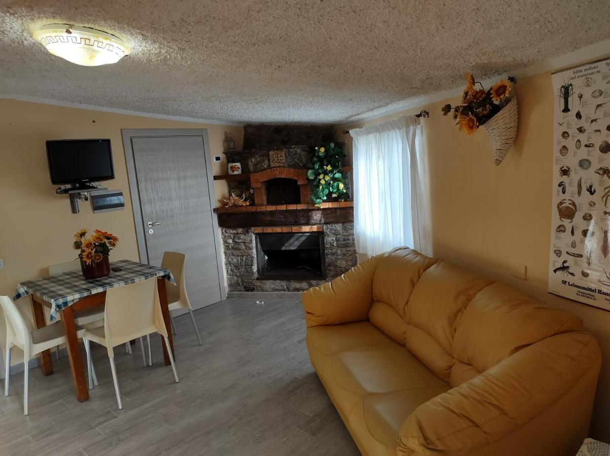 Il Cerseto Apartman Santa Domenica Talao Kültér fotó
